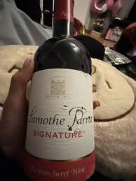 LAMOTHE PARROT SIGNATURE MEDIUM SWEET WINE ROUGE