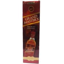 GRAND MASTER WHISKY RED0.75L