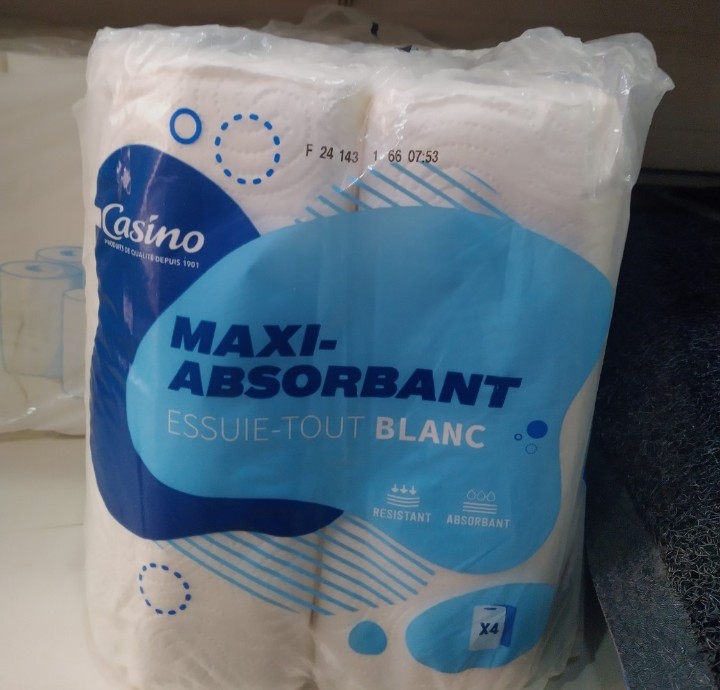 MAXI-ABSORBANT ESSUIT-TOUT CASINO/*6